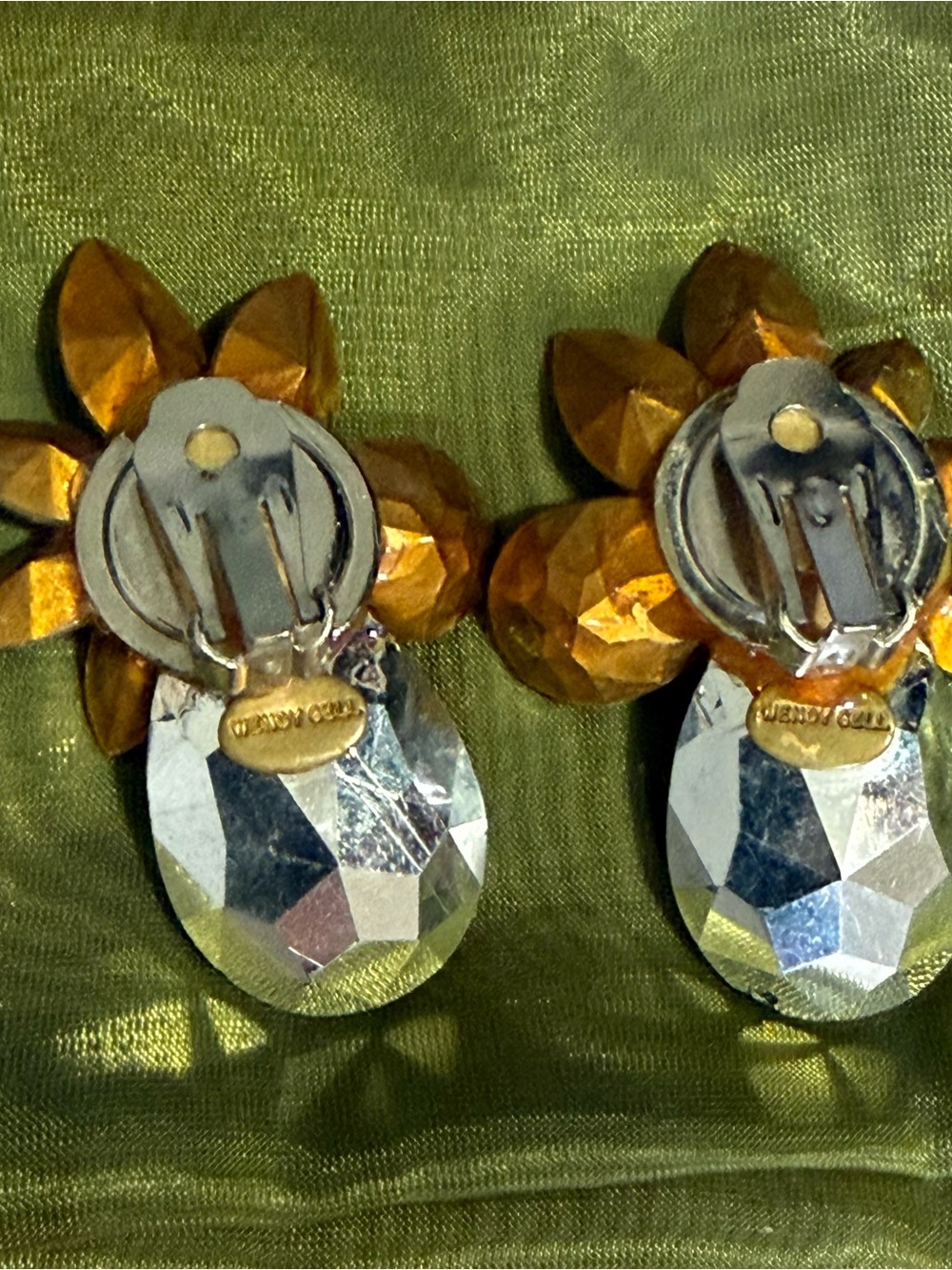 Rare vintage signed Wendy Gell 80s runway chunky Aurora Borealis earrings - Picture 2 of 3